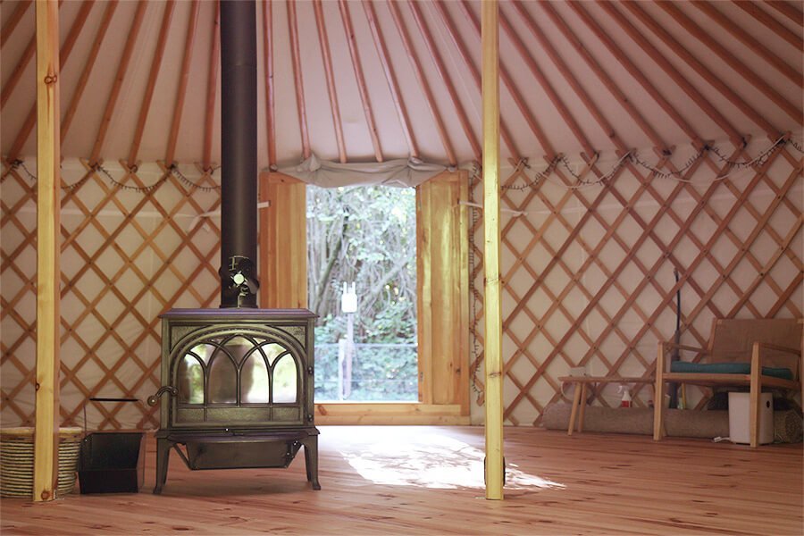 yurt-binnen.jpg